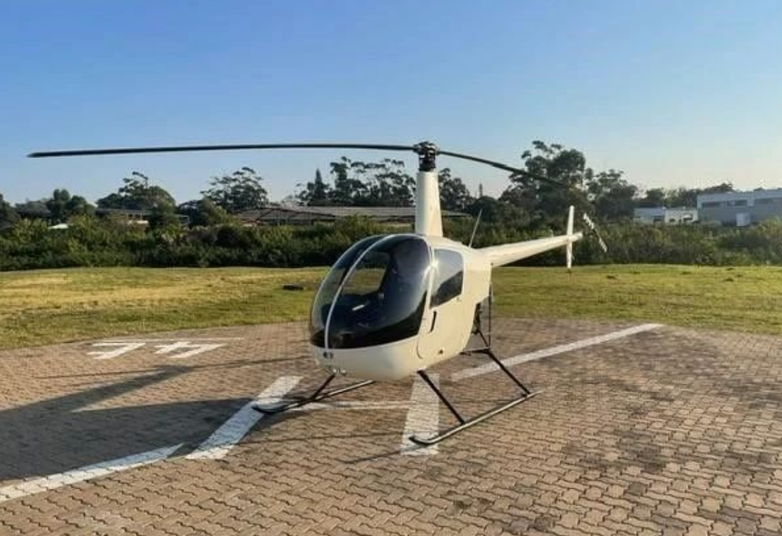 求购丨罗宾逊R44雷鸟II直升机，2016年后出厂，要求：总时间约1000小时，带空调