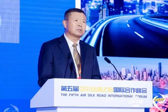 李健：大力发展低空经济，推动我国通用航空事业高质量发展